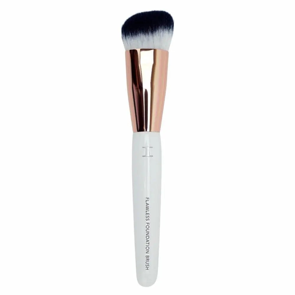 I Beauty Flaweless Foundation Brush 1st. IMAGE